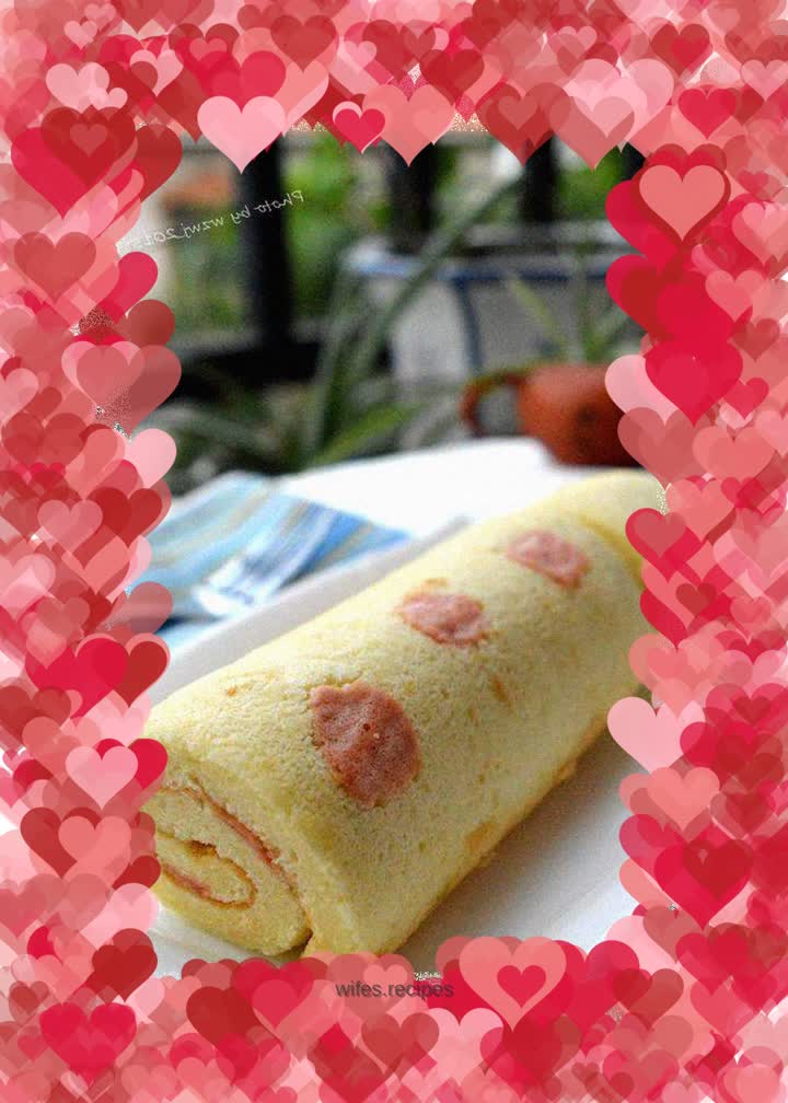 Dragon fruit skin polka dot cake roll