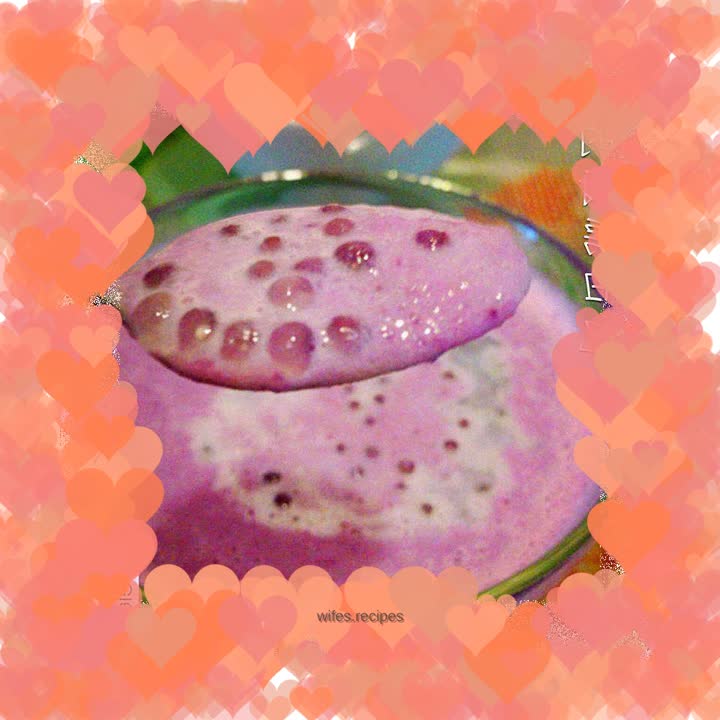 Purple sweet potato and sago milk drink