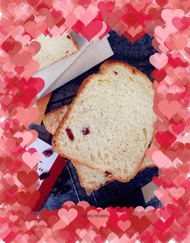 One-Click Cranberry Soft Toast