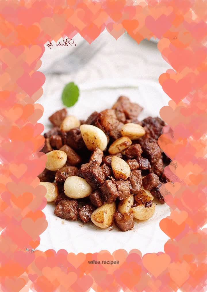 Black garlic beef cubes