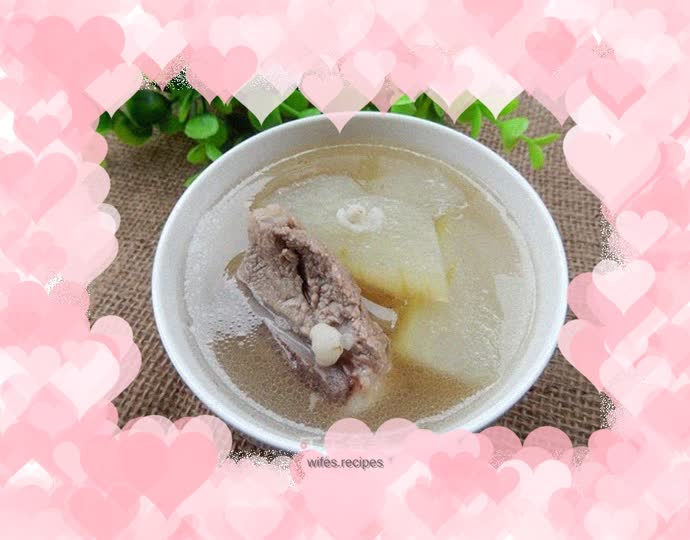 Winter melon and barley bone soup