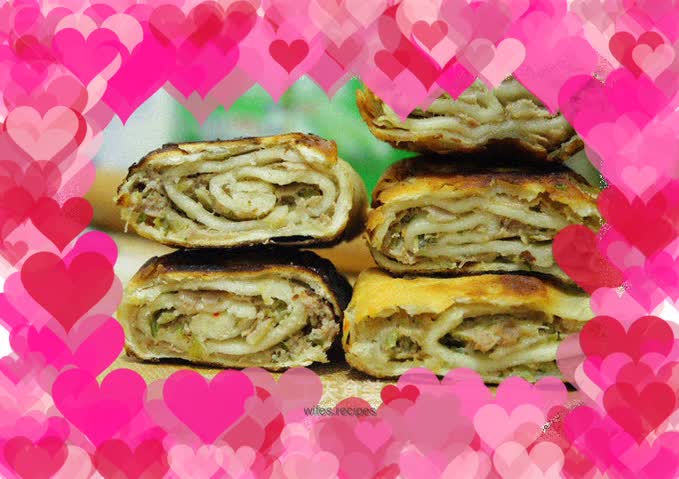 Crispy multi-layered meat pie