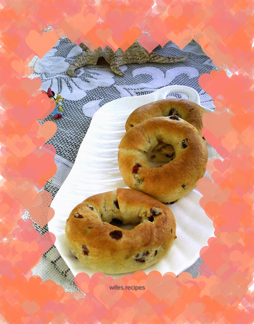 Cranberry Bagels