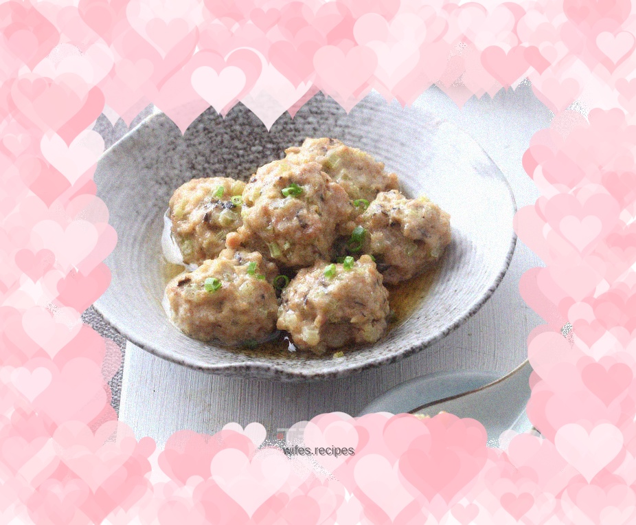 Mushroom and Celery Steamed Meatballs