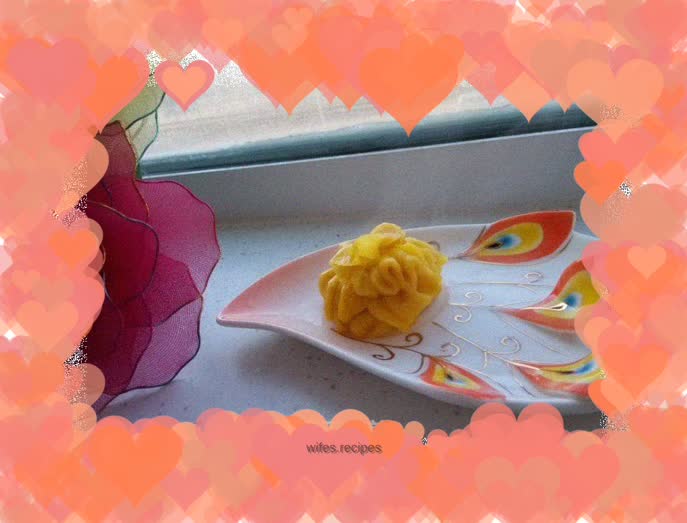 Style steamed buns---carnation