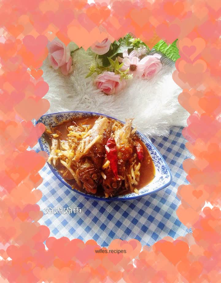 Braised small yellow croaker with bean paste