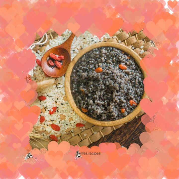 Wolfberry and black sesame porridge