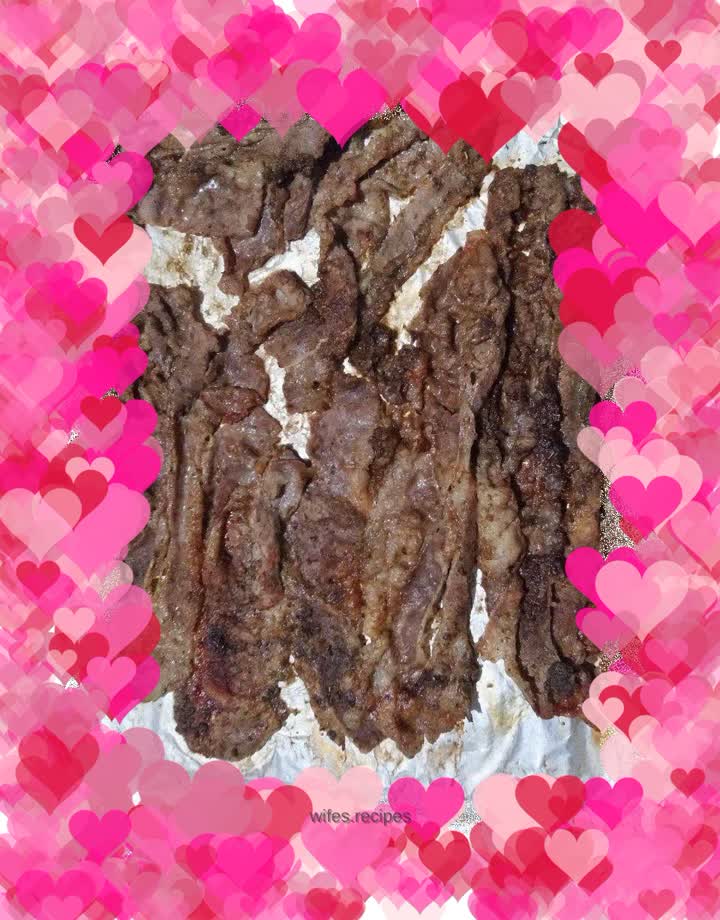 Grilled Beef with Sauce