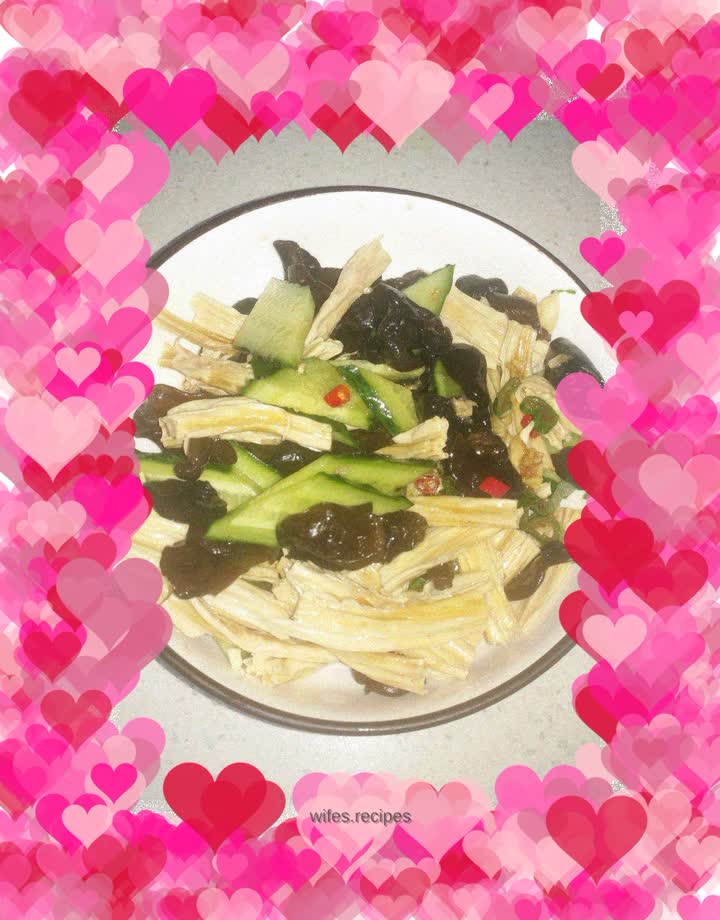 Cold Cucumber, Bean Curd and Fungus