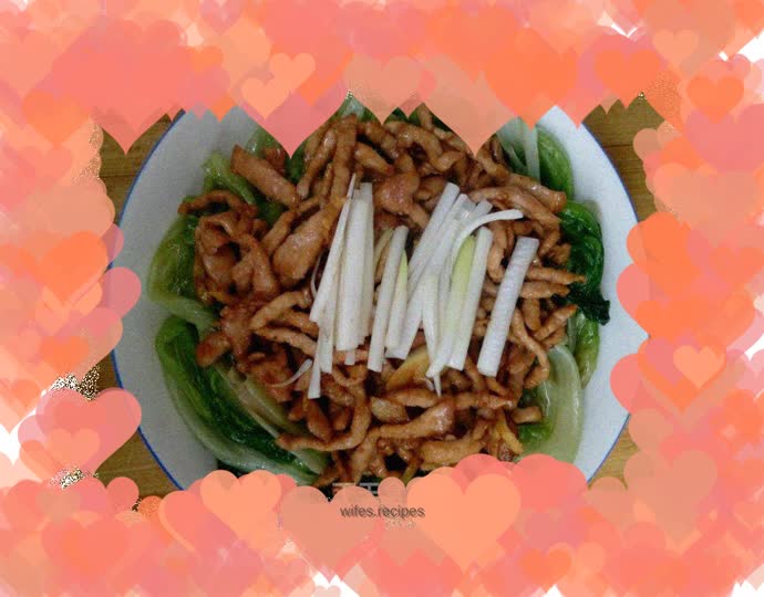 Lettuce version of shredded pork with Beijing sauce