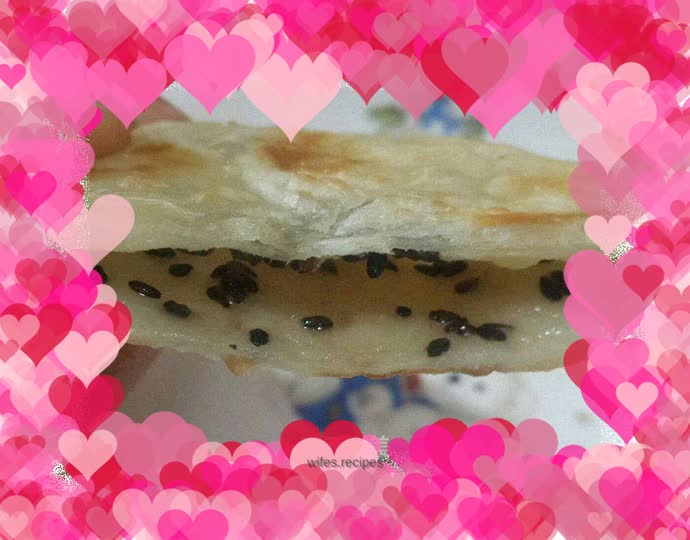 Black sesame sugar cake