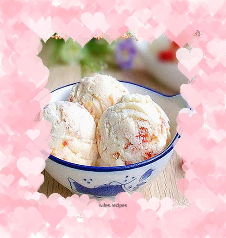Vanilla Cherry Tomato Ice Cream