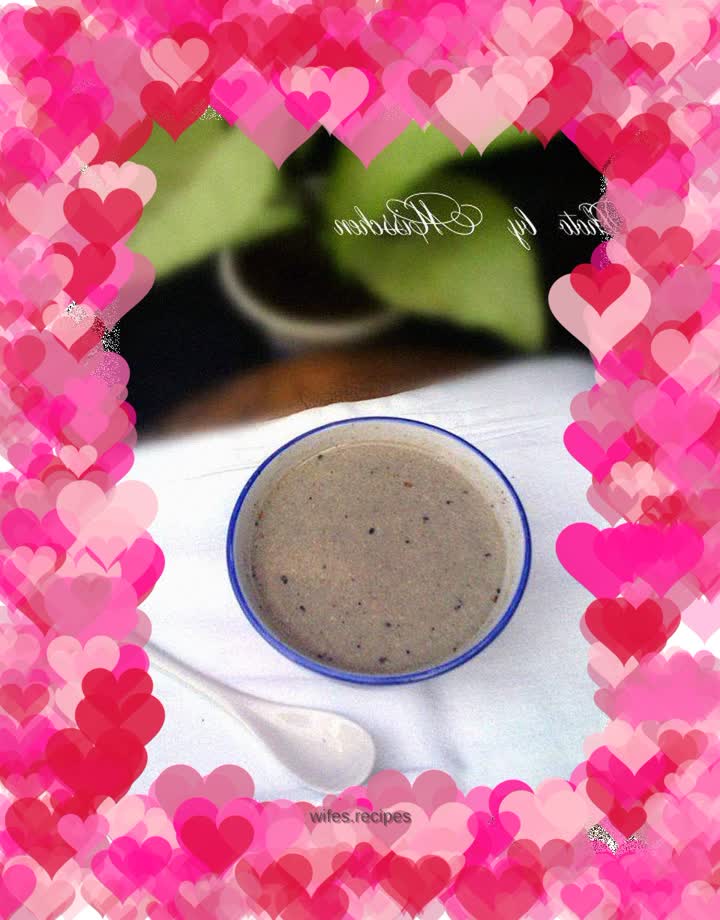 Soy milk and black sesame paste