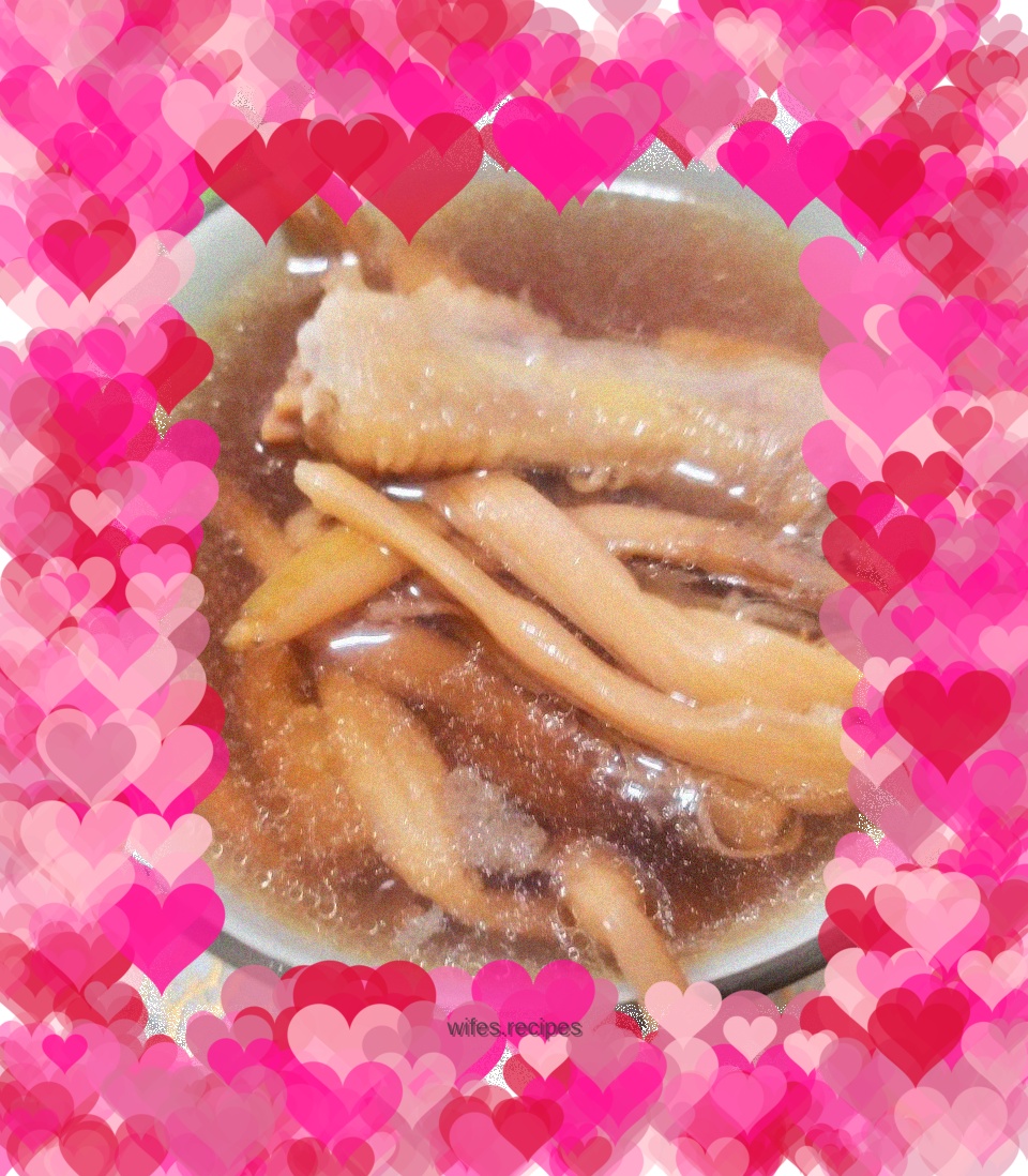 Duck bone and day lily soup