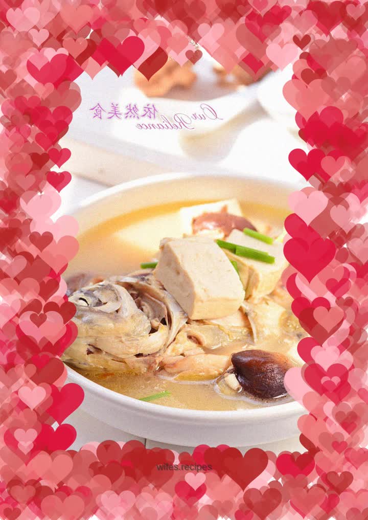 Mushroom, tofu and crucian carp soup