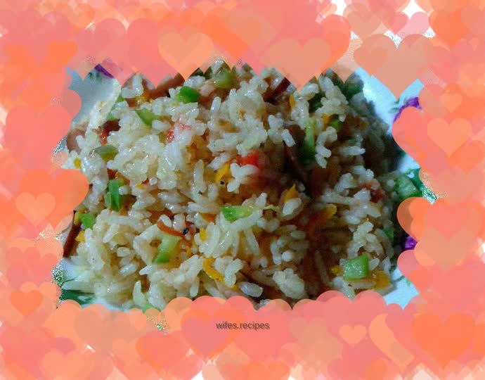 A whole tomato braised rice