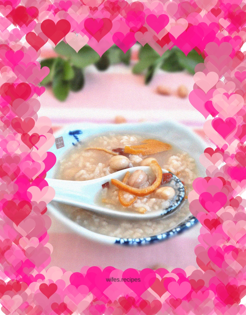 Tangerine peel and peanut porridge