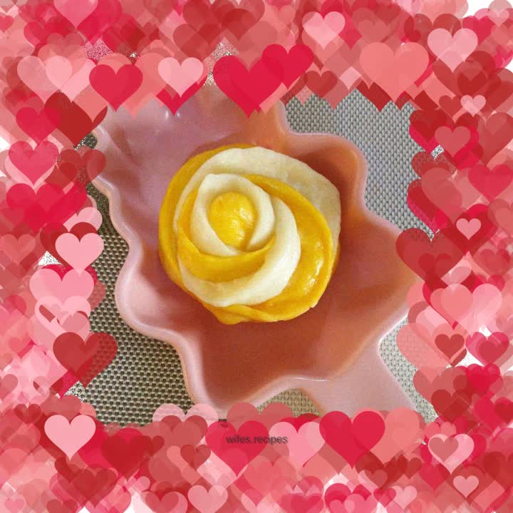 Two-color rose 🌹 steamed buns