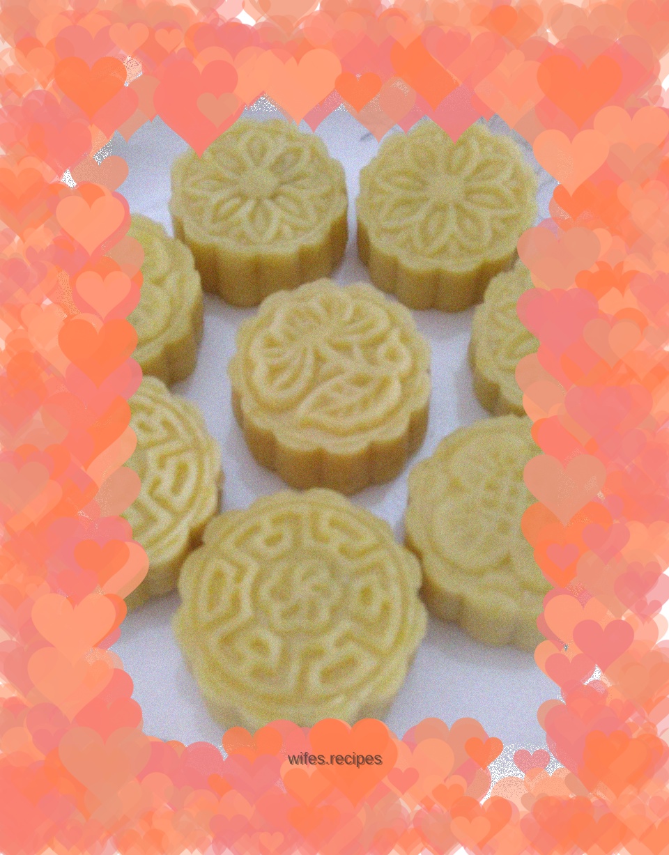 Mung bean cake - a light milky aroma combined with the lingering taste of jujube paste, a refreshing aroma and aftertaste