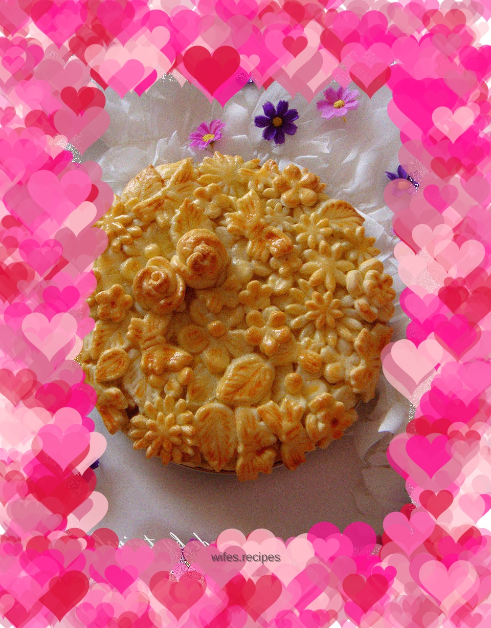 Three-dimensional flower apple pie (upgraded version)