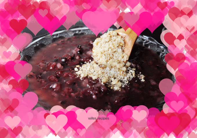 [Xiaopiang Xiong’s original DIY recipe] A delicious journey of "snake" Jian'er in the morning Sweet walnut powder blood glutinous porridge