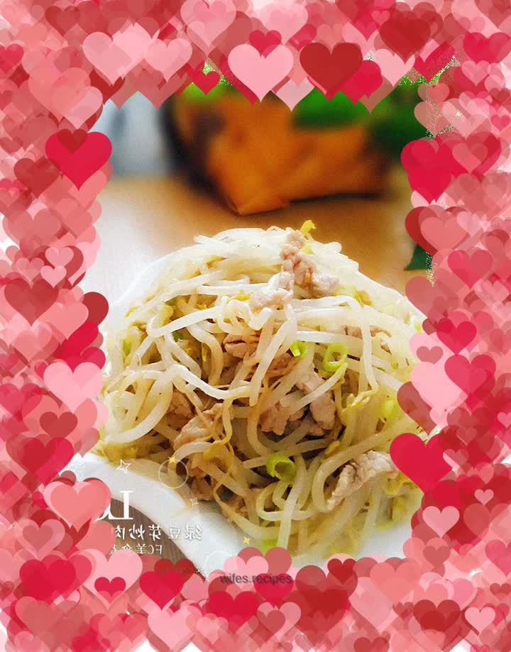 Stir-fried Mung Bean Sprouts with Pork