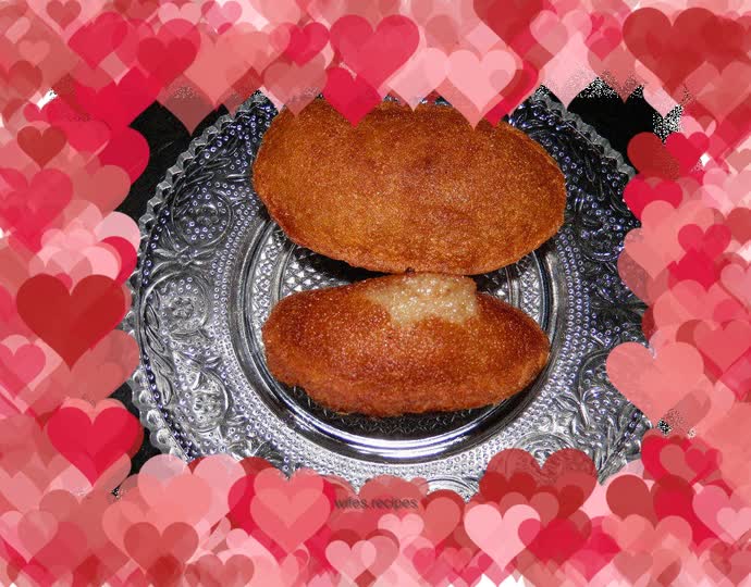 Rose yellow rice cake