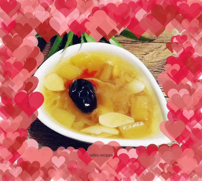 【Guangdong】Snow lotus lily, white fungus and red dates soup