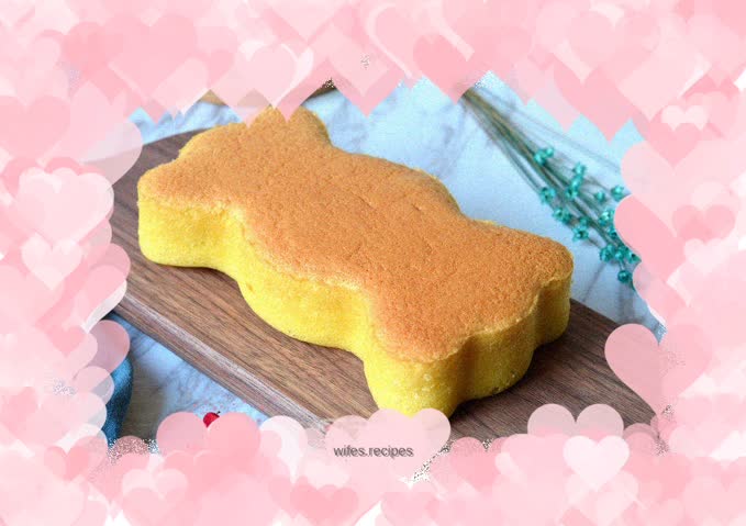 Bow sponge cake