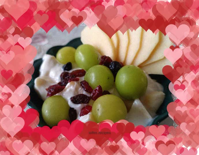 Yogurt mixed with creamy fuji