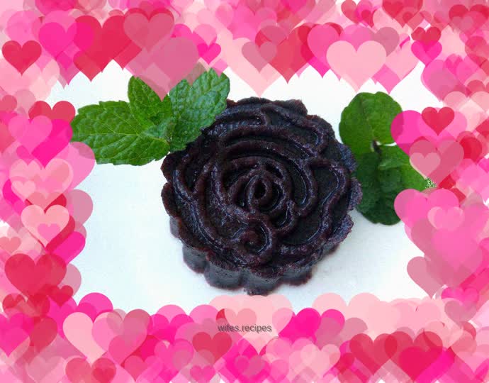 Black rose rice cake