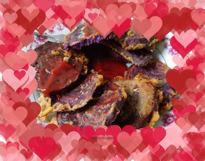 Crispy purple potato cake