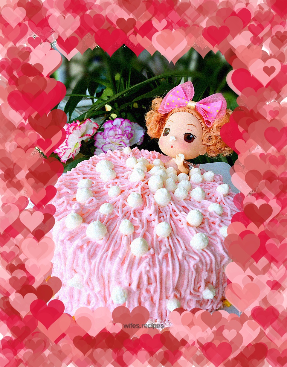 Confused Doll Birthday Cake