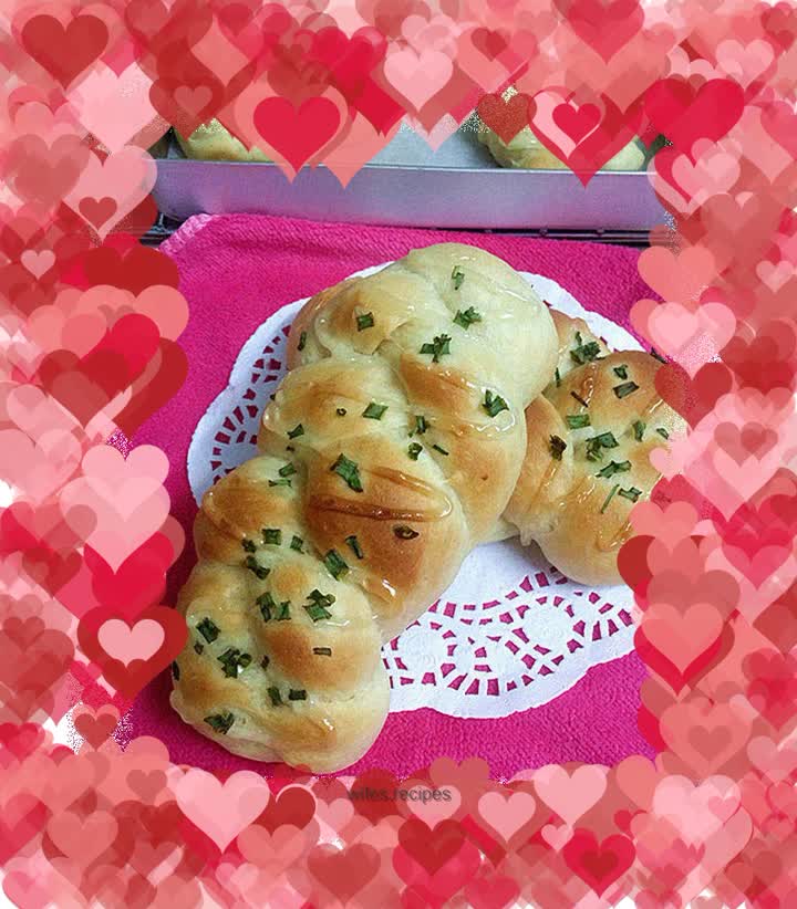 Chive Braided Bread