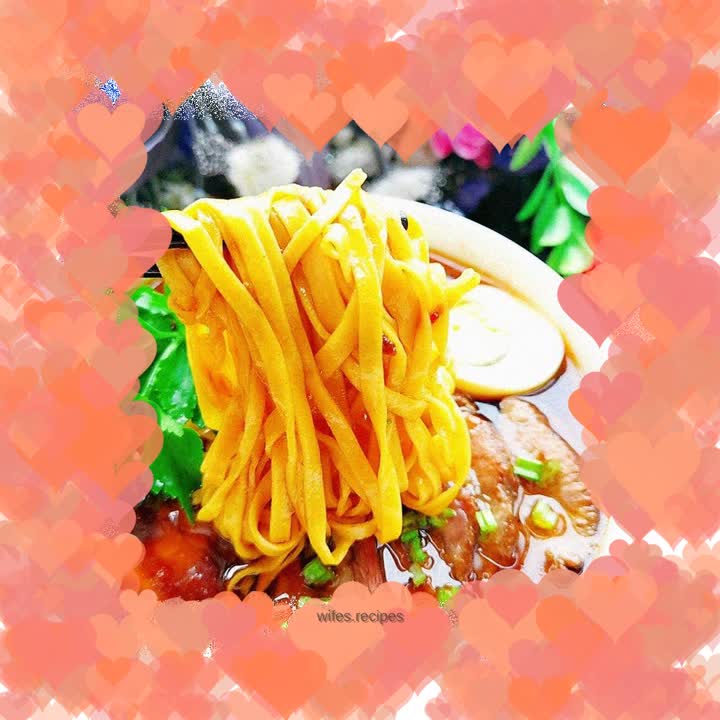 Beef hand-rolled egg noodles