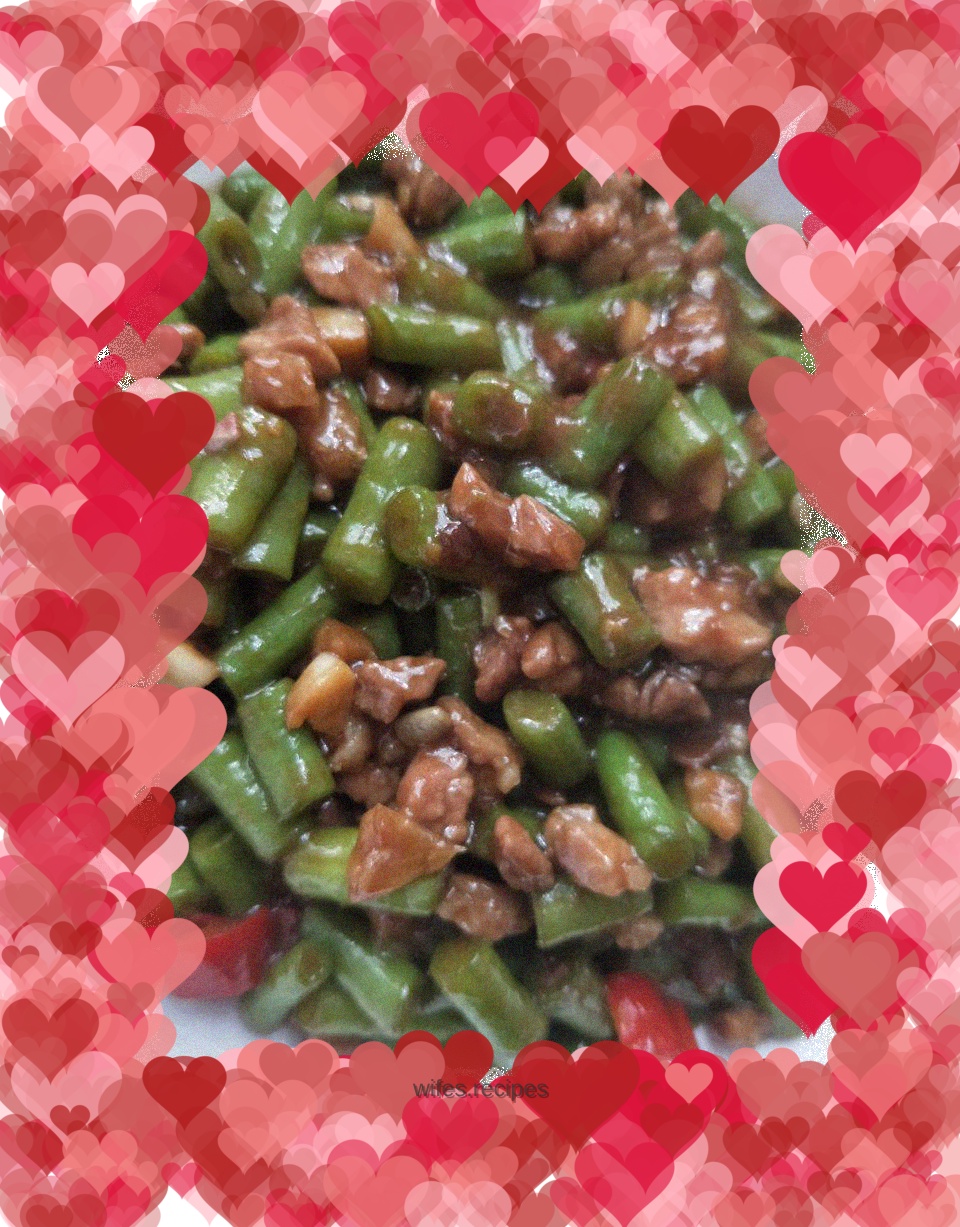 Stir-fried beans with minced pork in yellow sauce