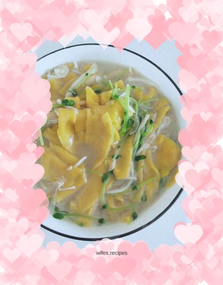 Pea sprouts and pumpkin noodle soup