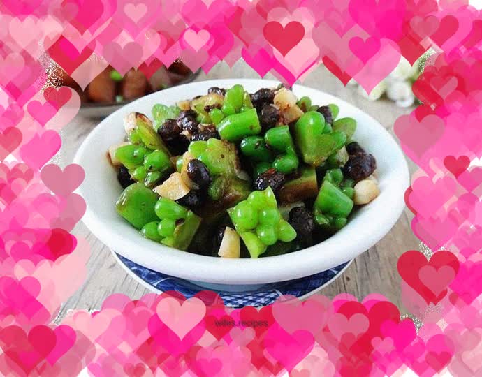 Black bean paste and bitter melon