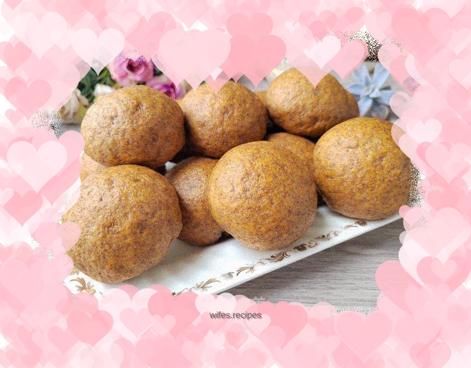 Black Whole Wheat Pumpkin Steamed Buns