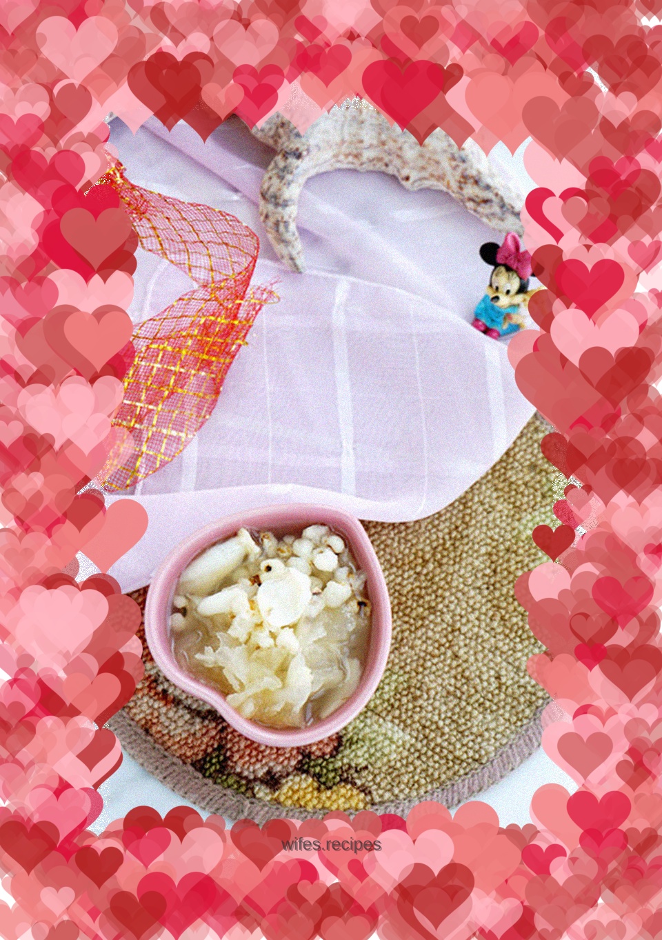 Lily barley and white fungus soup