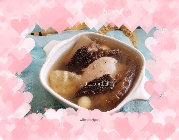 Morel Mushroom and Sea Cucumber Chicken Soup