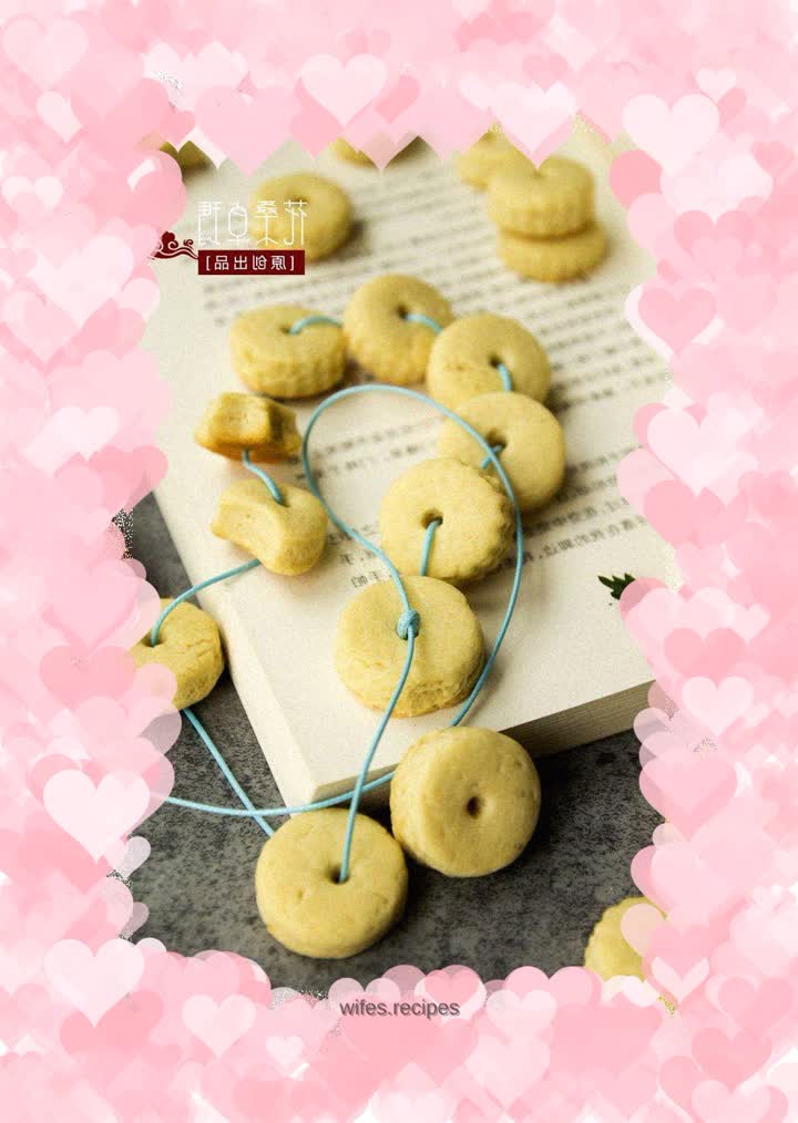 【Milk perforated cookies】Full of fun