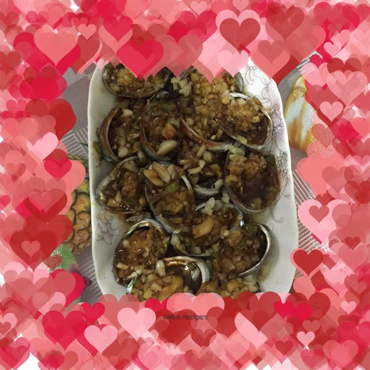 Steamed baby abalone