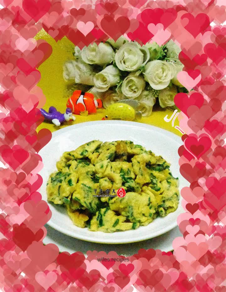 Scrambled eggs with wild onions