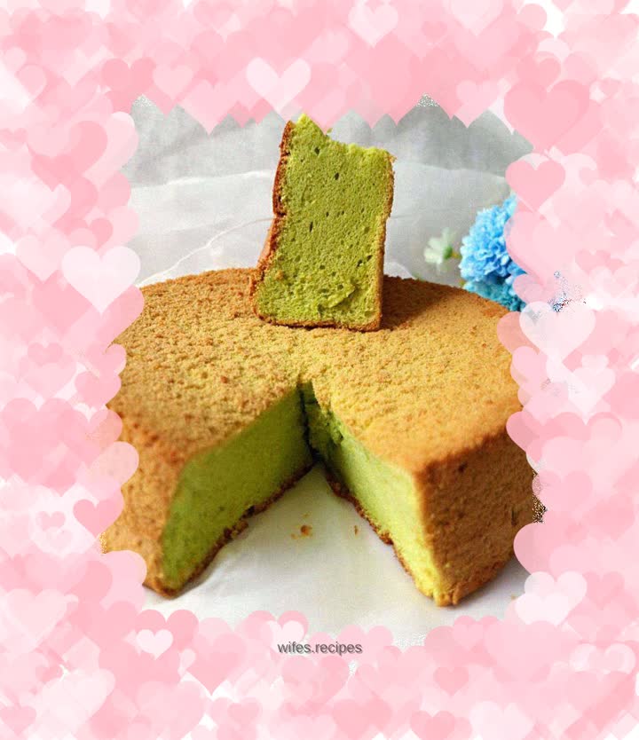 Eight Inch Chiffon with Spinach Sauce