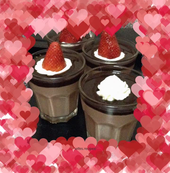 Chocolate mousse cake