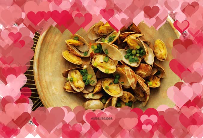 Steamed clams with wine