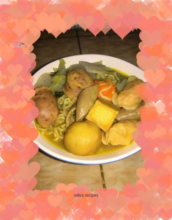 Curry instant noodles