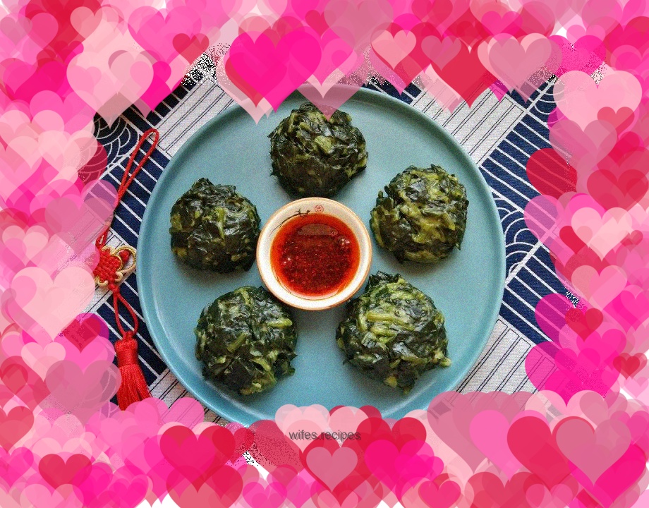 Steamed spinach buns