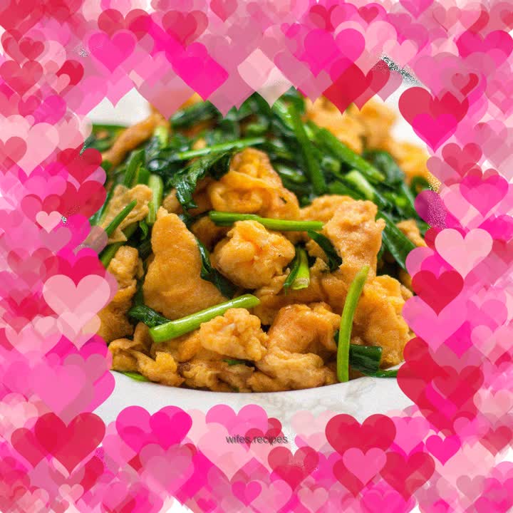 Fried eggs with chives